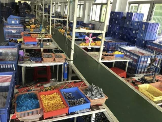 小米有品进军玩具界!补足乐高85年遗憾,269玩正版变形金刚